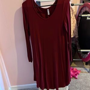 Long sleeve maroon dress. Only worn twice. Size M
